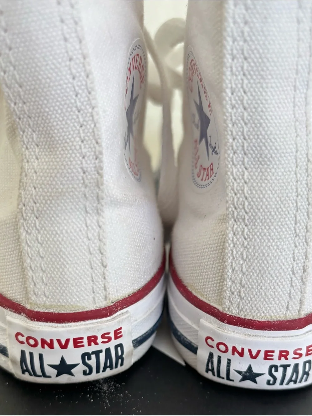 Converse Chuck Taylor All Star High Top Kids Youth Size 12 White Canvas Sneakers